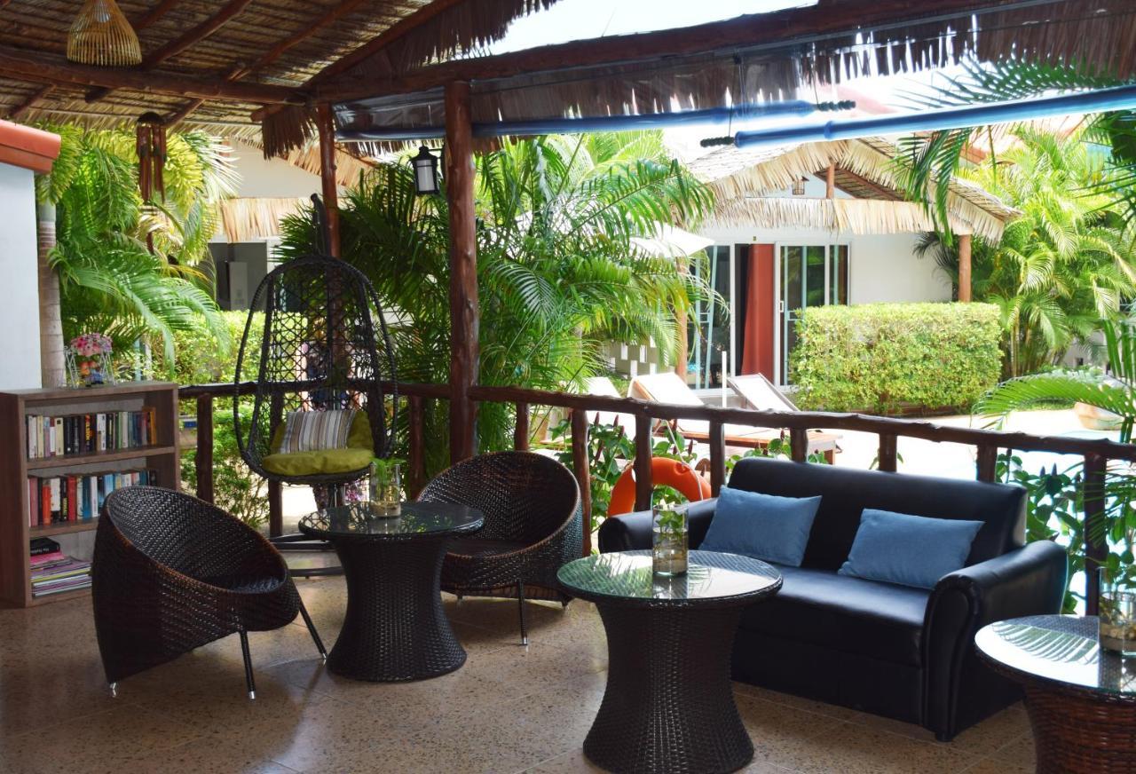 Vivi Bungalows Resort Nai Harn Exterior foto